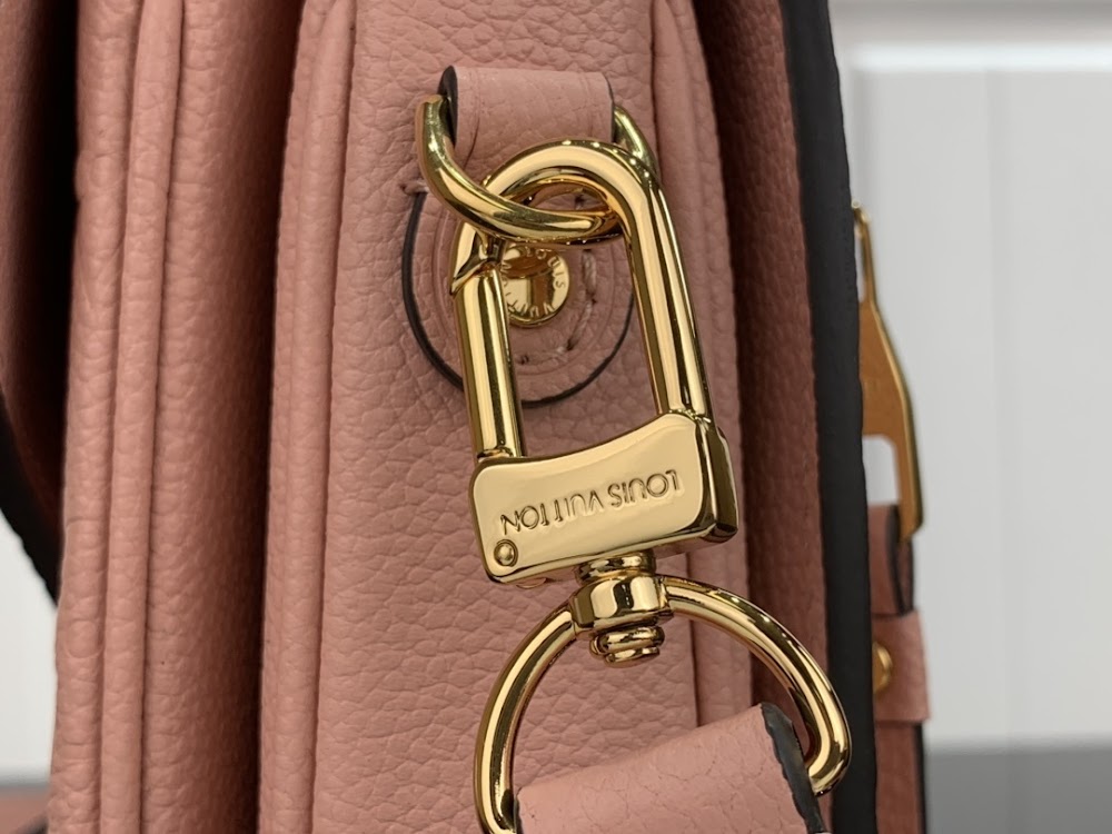 Anum Bags ln Luxury Bag --59637