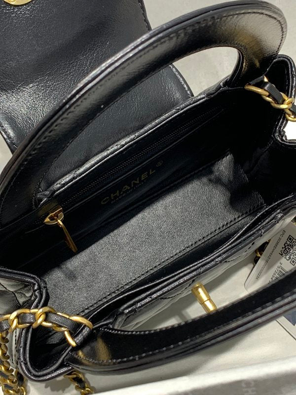 new-luxury-designer-bags-nm9358