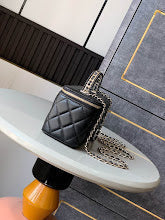 new-luxury-designer-bags-nm6211