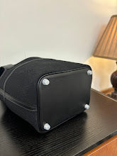 new-luxury-designer-bags-nm11585