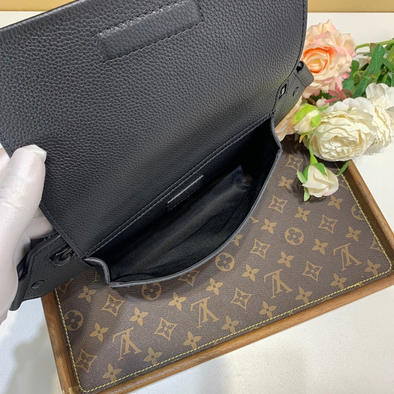Anum Bags ln Luxury Bag --59623
