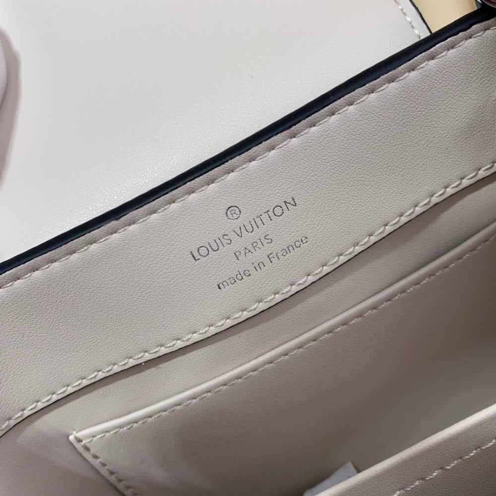 Anum Bags ln Luxury Bag --56530