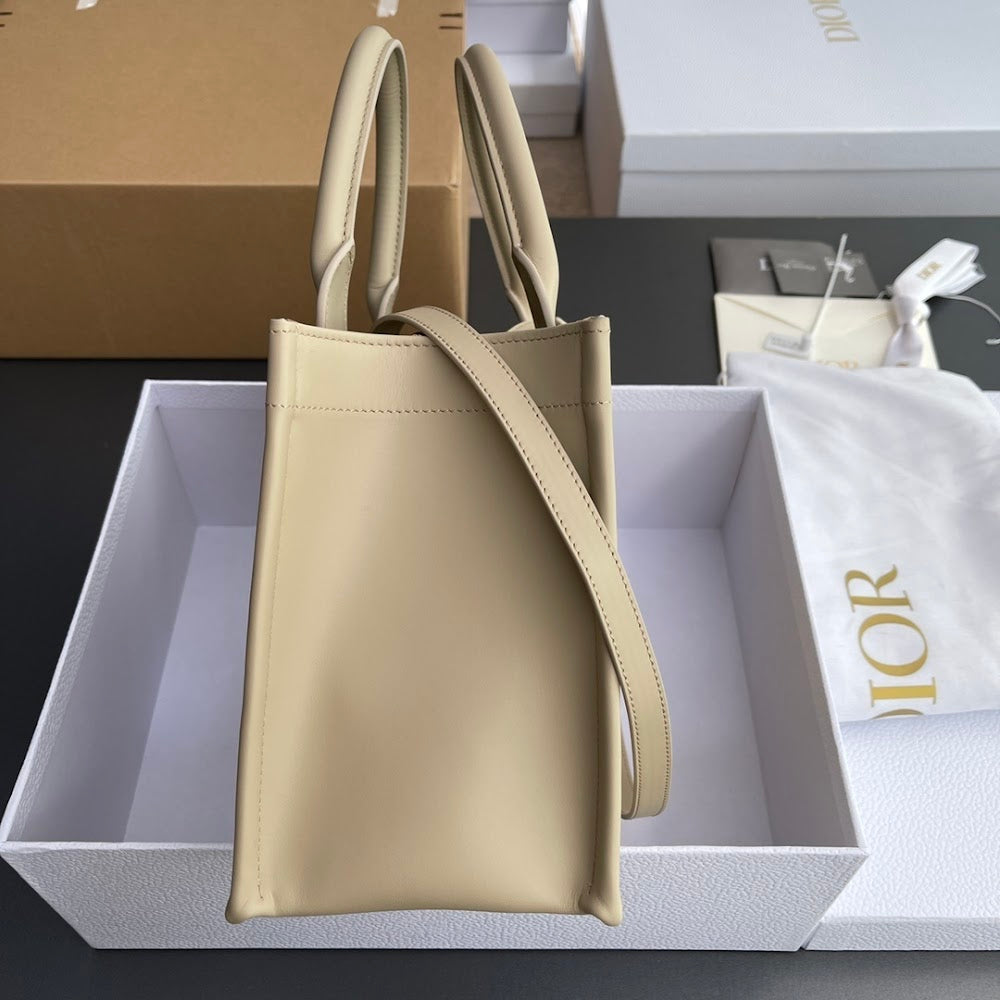 new-luxury-designer-bags-nm15849