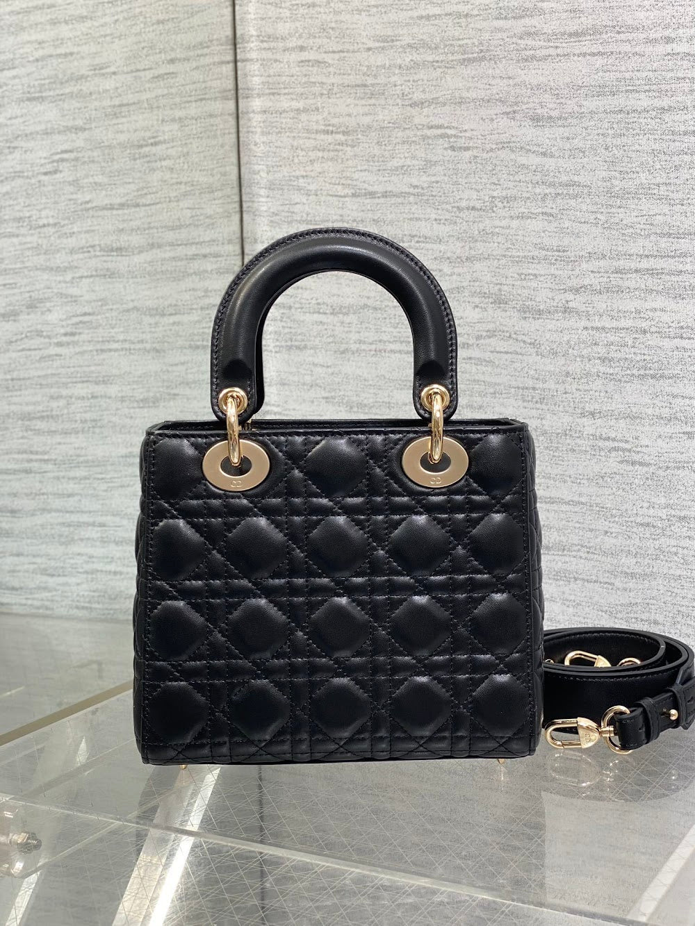 new-designer-premium-bags-nm16329