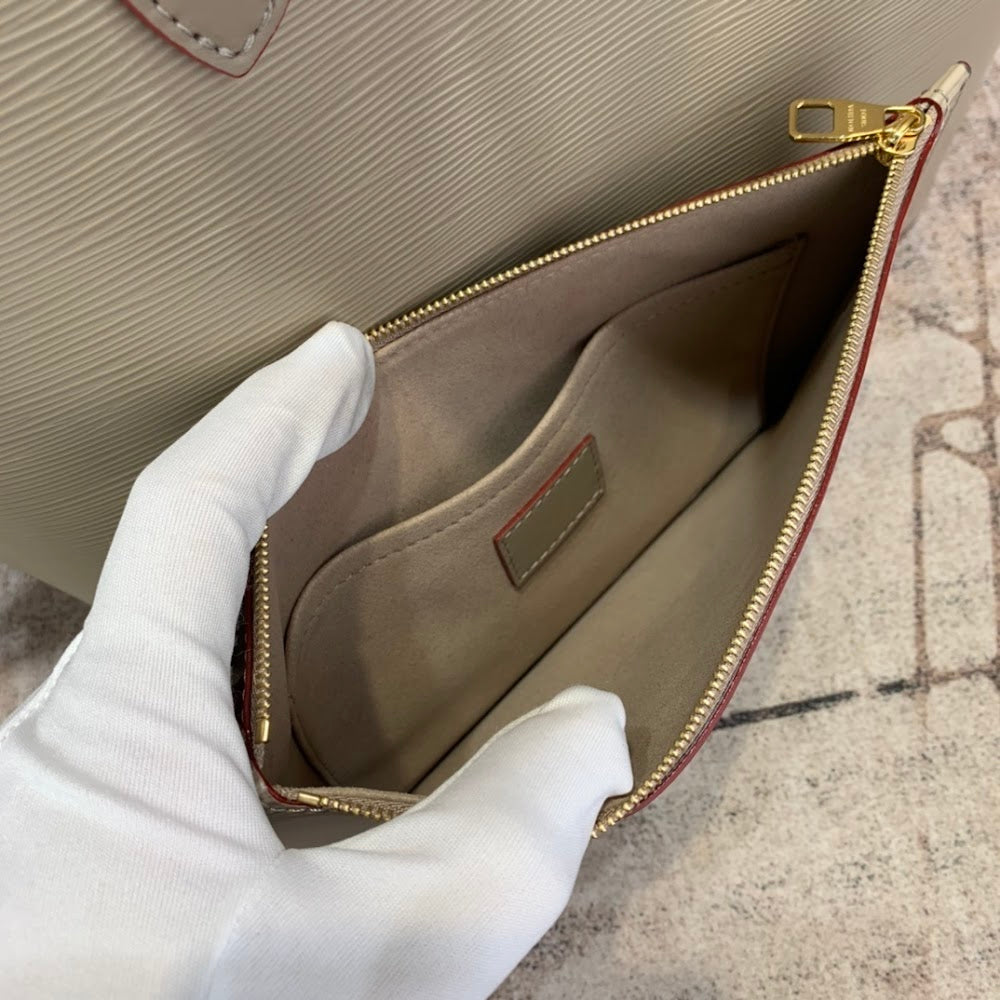 Anum Bags ln Luxury Bag --59237