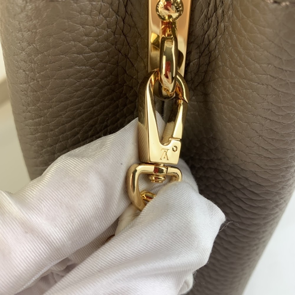 Anum Bags ln Luxury Bag --56317