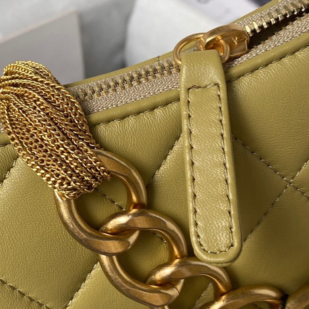 new-luxury-designer-bags-nm10057