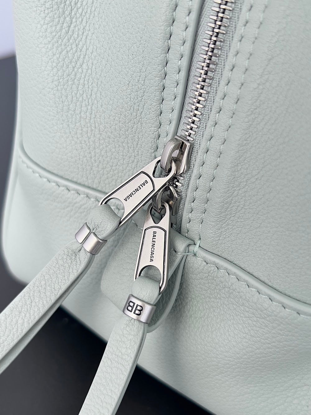 Ezyycart Bags Balenciaga Luxury Bag --111669