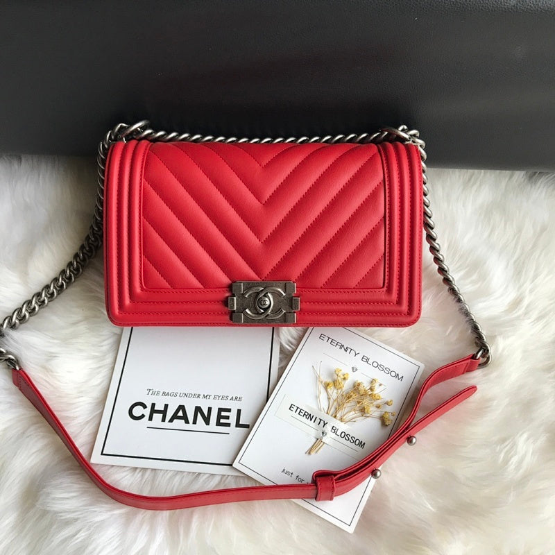 new-luxury-designer-bags-nm9279