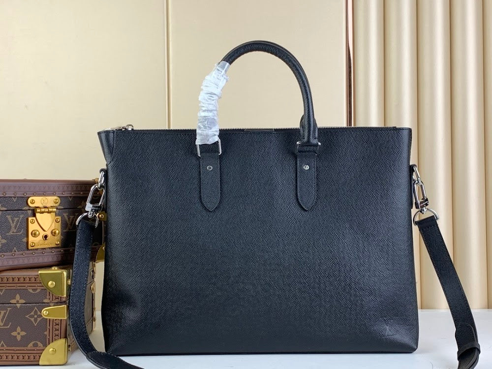 Anum Bags ln Luxury Bag --57636