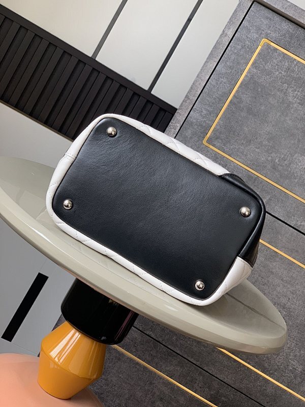 new-designer-premium-bags-nm20129
