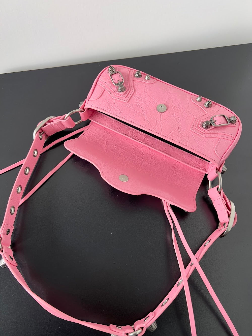 Ezyycart Bags Balenciaga Luxury Bag --111740