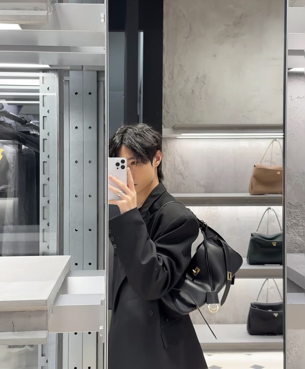 Ezyycart Bags Balenciaga Luxury Bag --111909