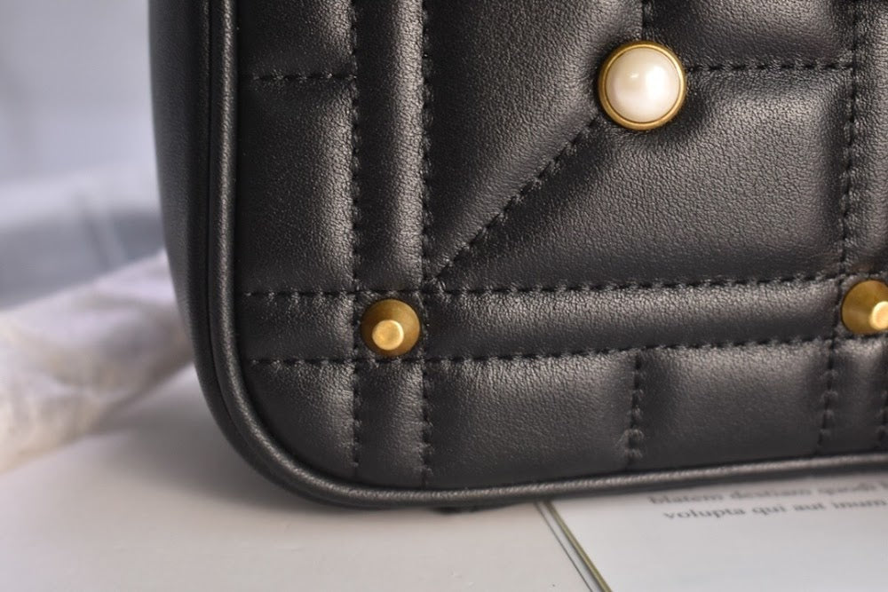 new-designer-premium-bags-nm17551
