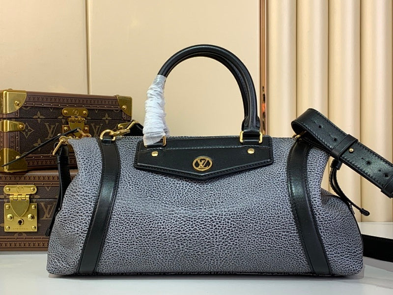 Anum Bags ln Luxury Bag --57779