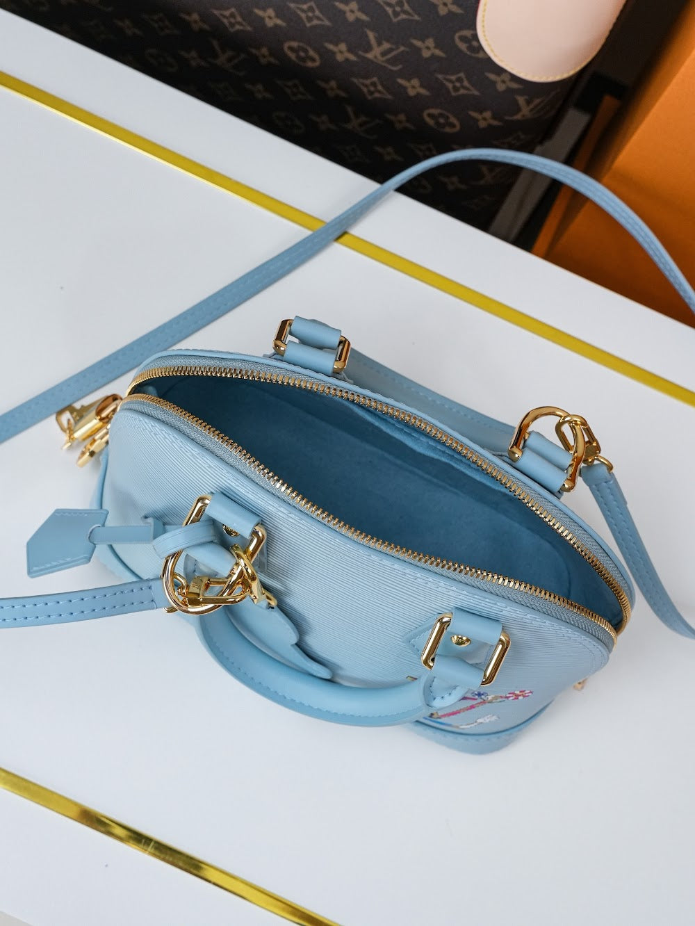 Anum Bags LVn Luxury Bag --80803
