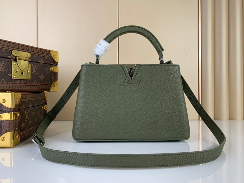 Anum Bags ln Luxury Bag --60726