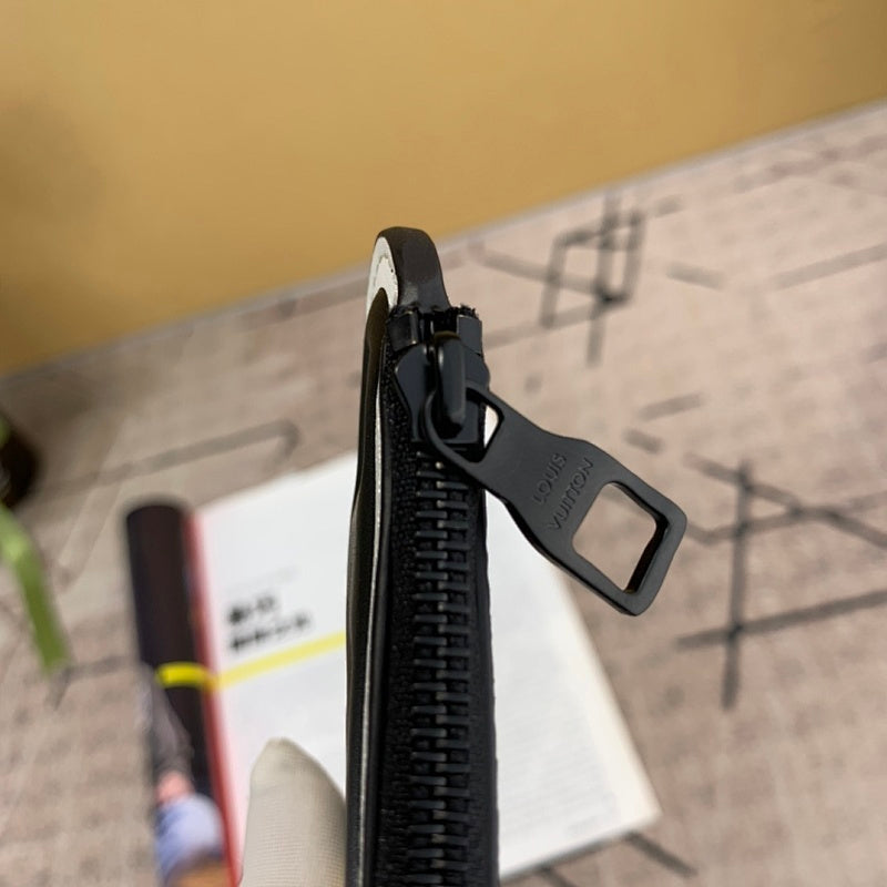 Anum Bags ln Luxury Bag --59200