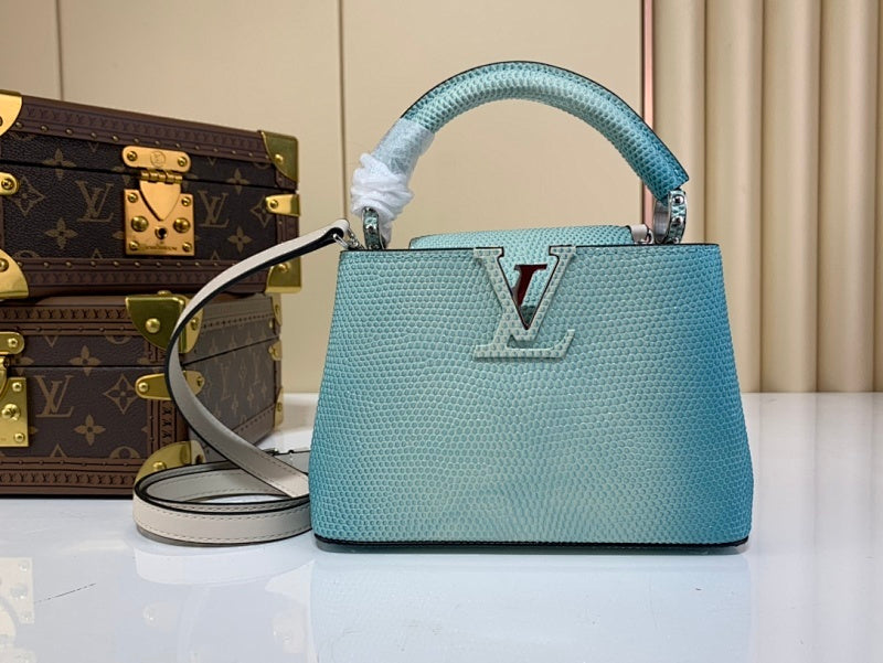 Anum Bags ln Luxury Bag --56530