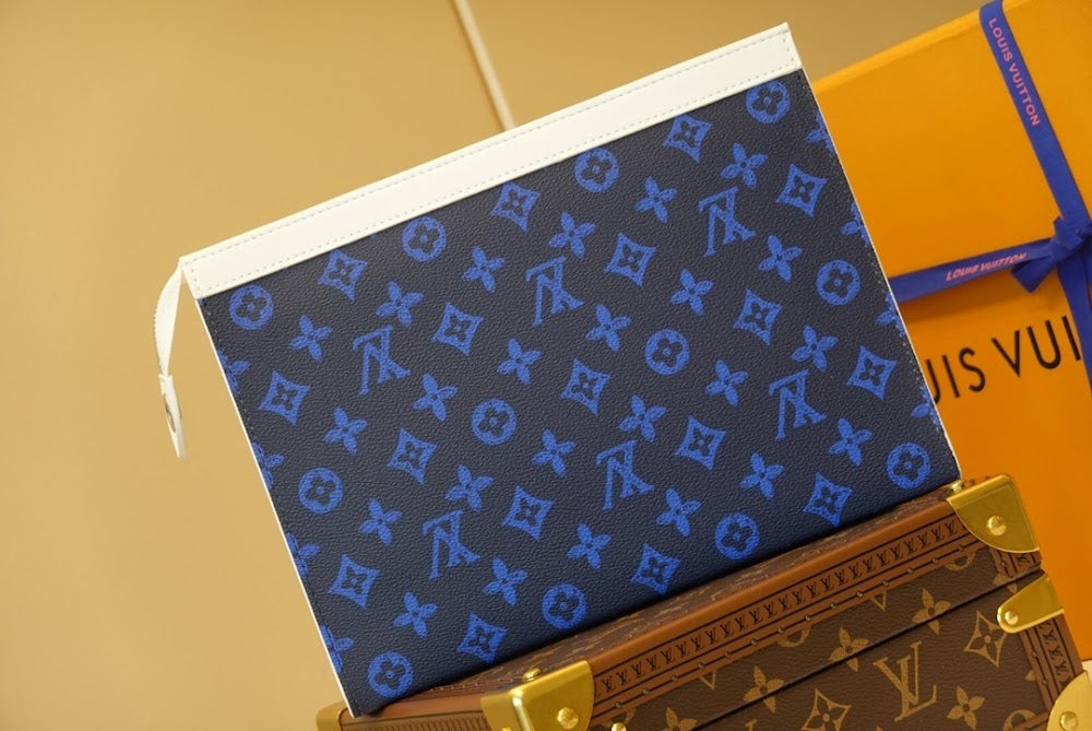 Anum Bags ln Luxury Bag --60120