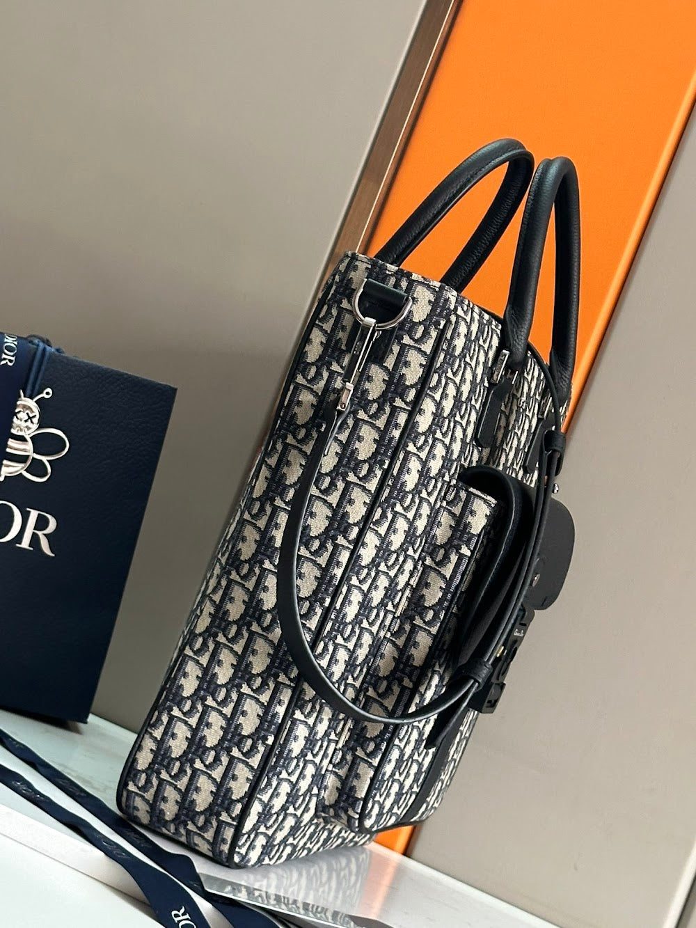 new-designer-premium-bags-nm16350