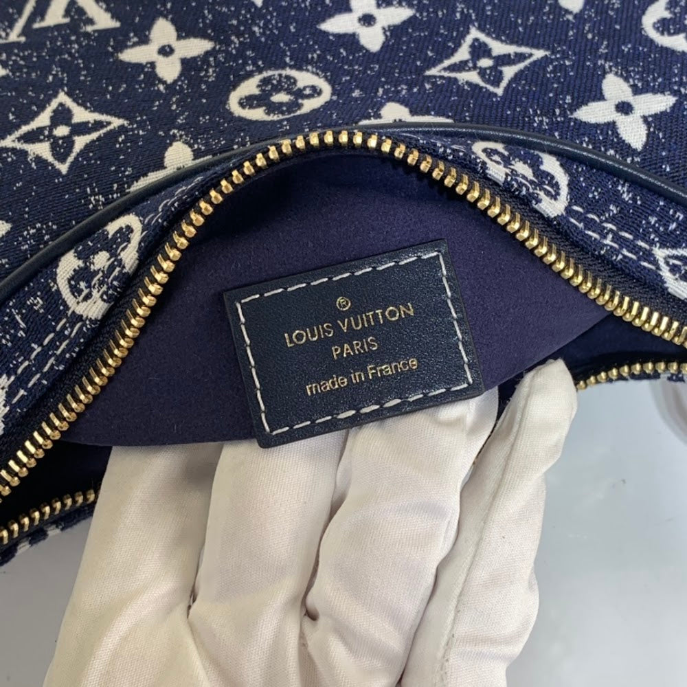 Anum Bags ln Luxury Bag --60677
