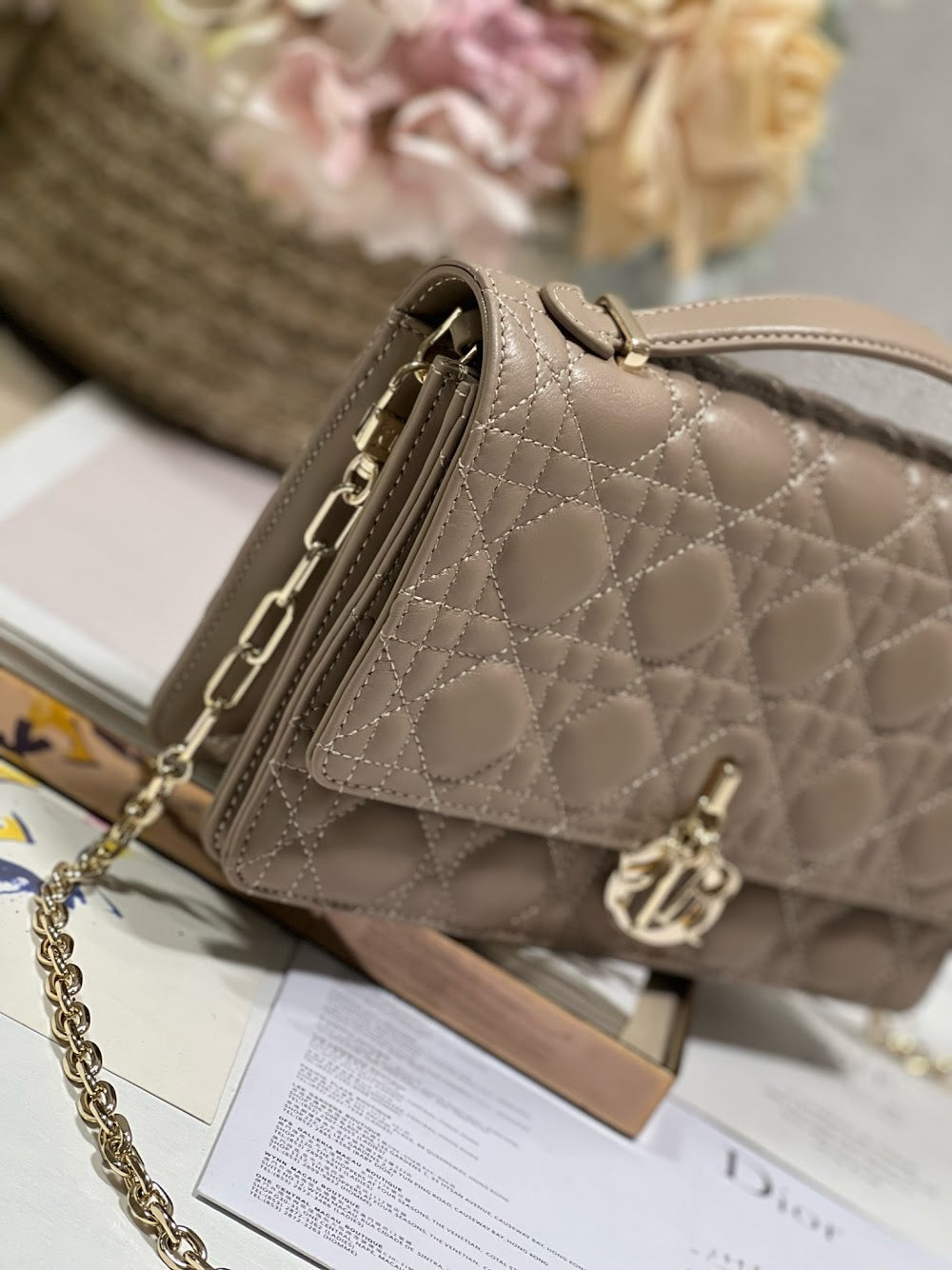 new-designer-premium-bags-nm16151