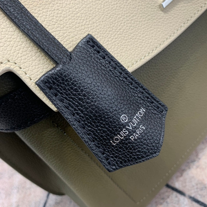 Anum Bags ln Luxury Bag --59208