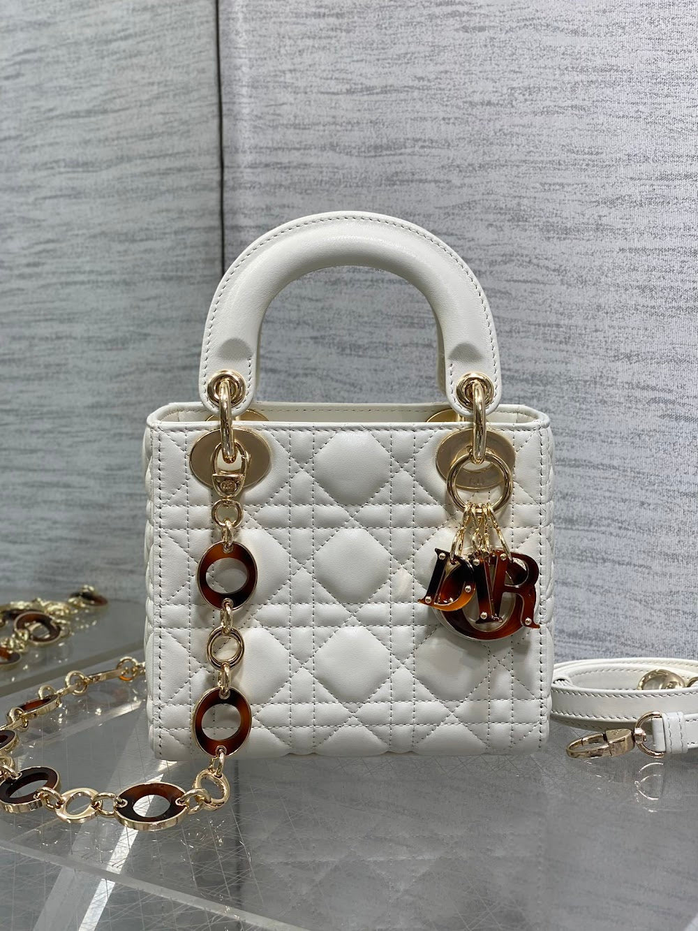 new-designer-premium-bags-nm16201