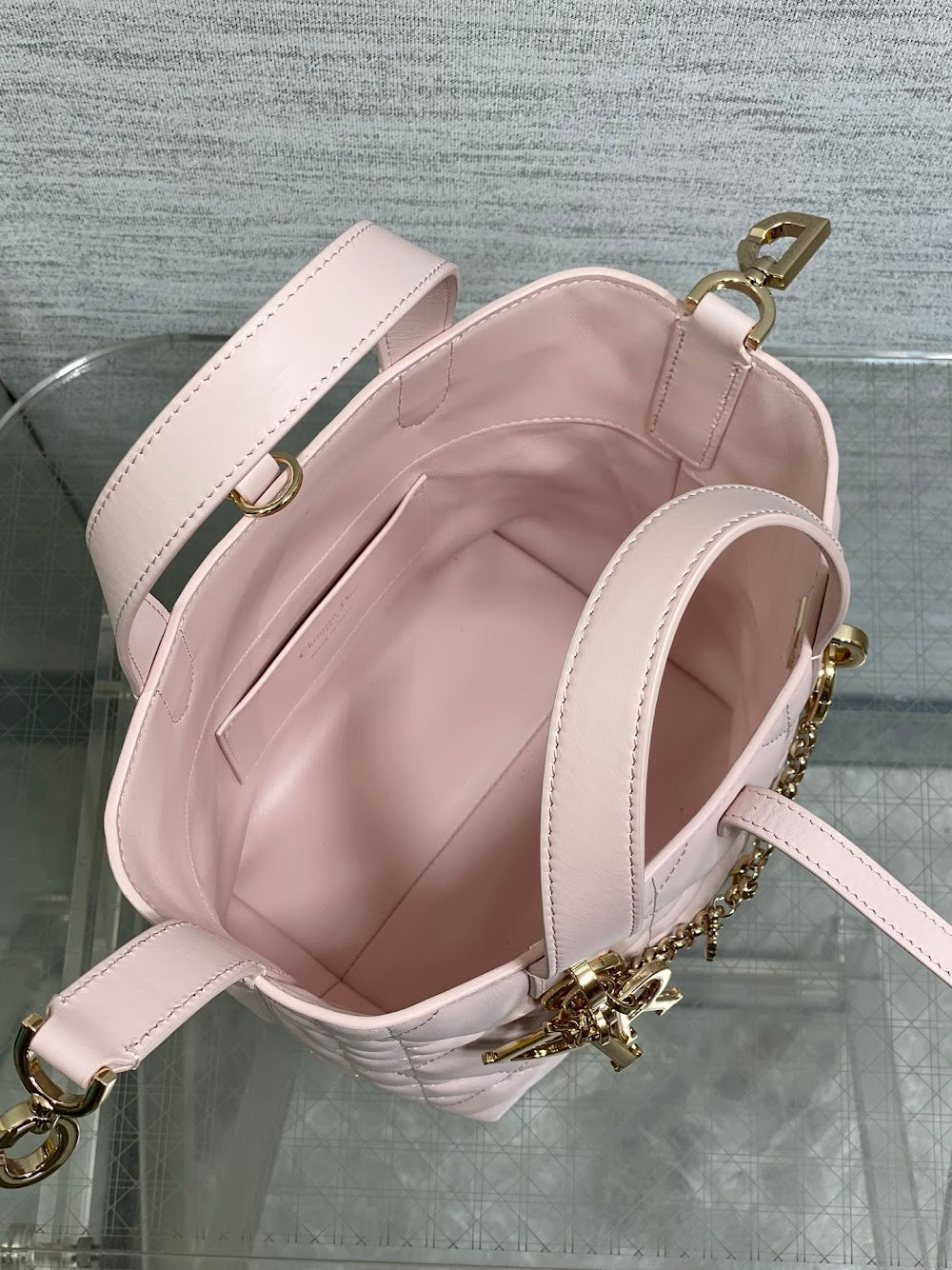 new-designer-premium-bags-nm16759