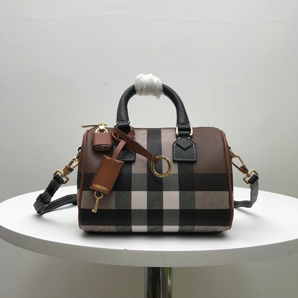 Ezyycart Bags Luxury Bag --50000