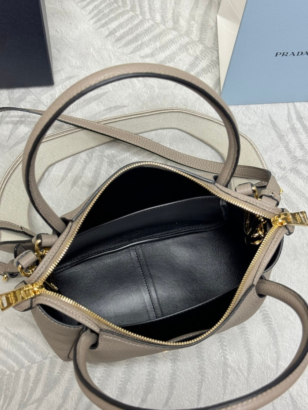 Ezyycart Bags Pradn Luxury Bag --101348