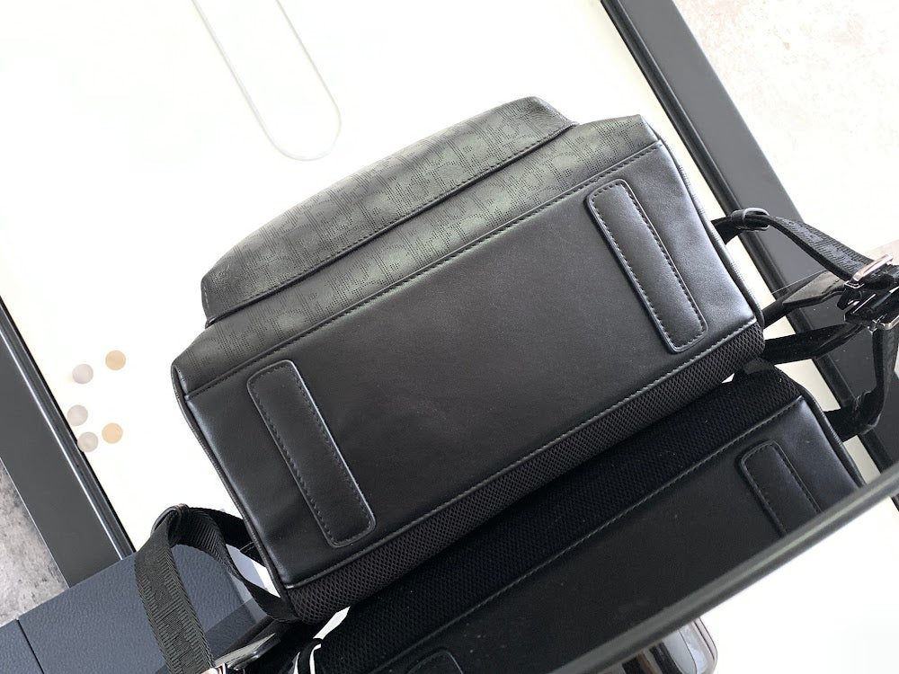 new-luxury-designer-bags-nm16849