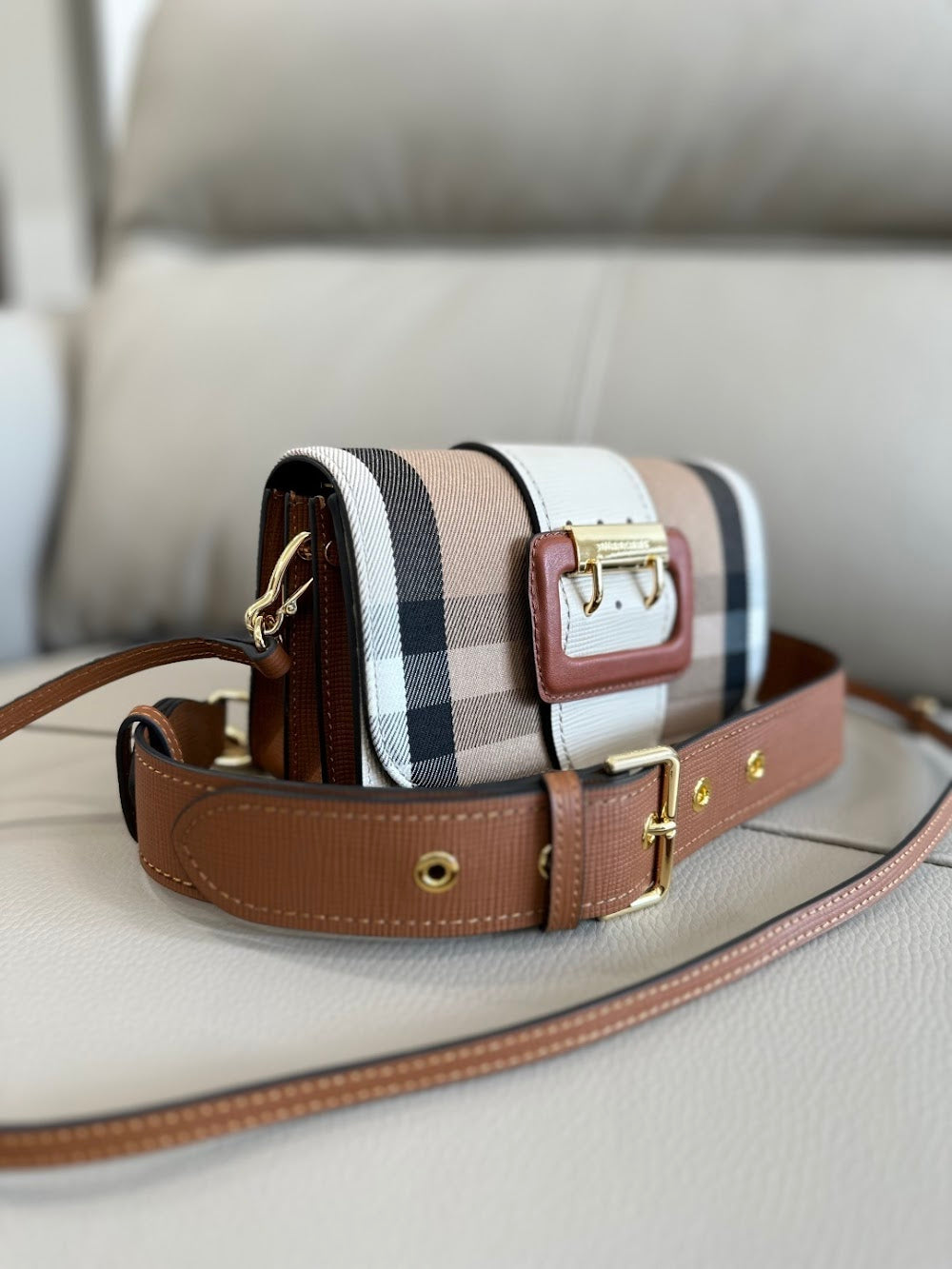 Ezyycart Bags Burberryn Luxury Bag --92070