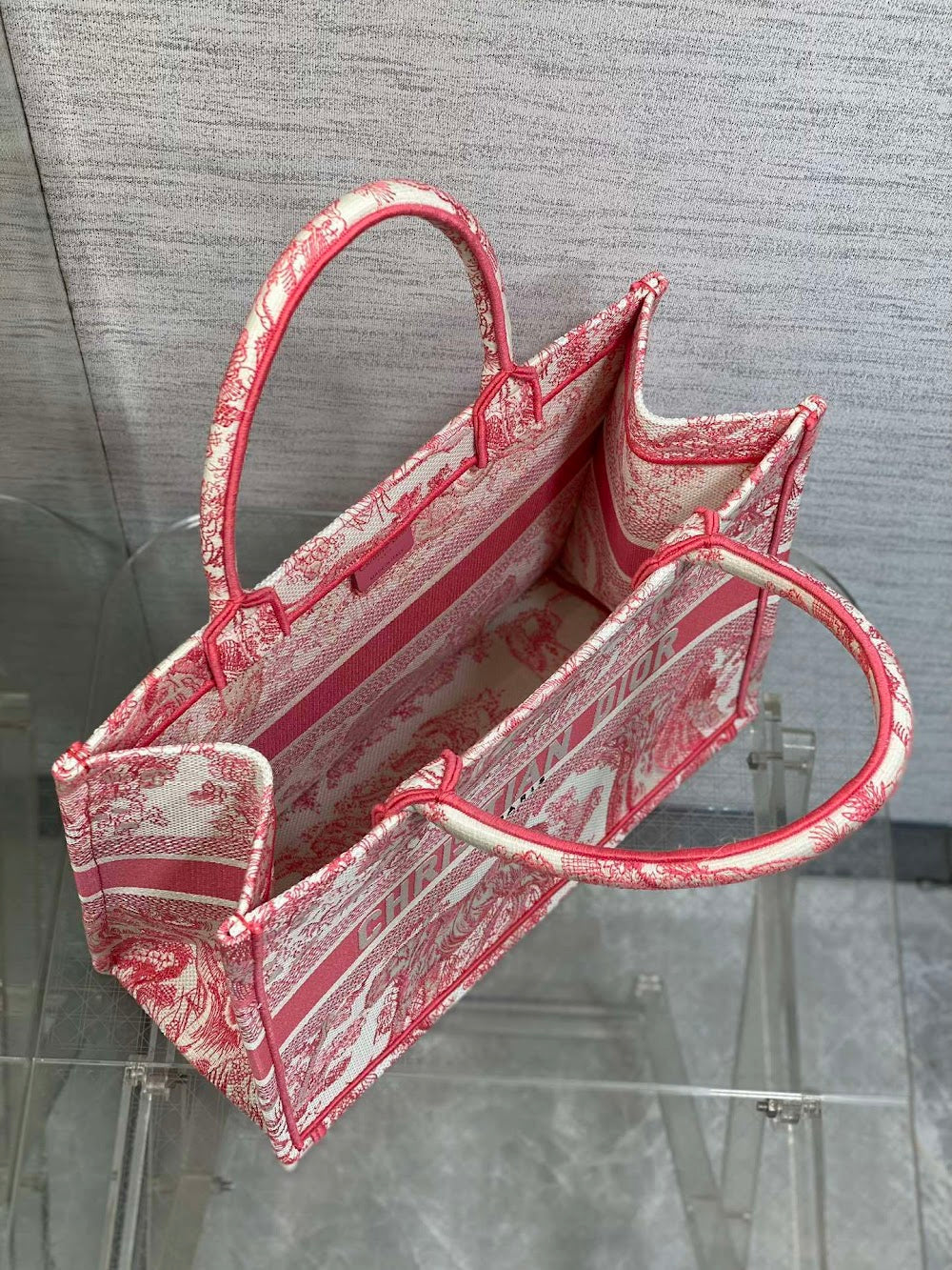 new-luxury-designer-bags-nm15857