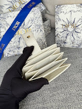 new-luxury-designer-bags-nm7350
