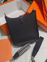 new-luxury-designer-bags-nm11383