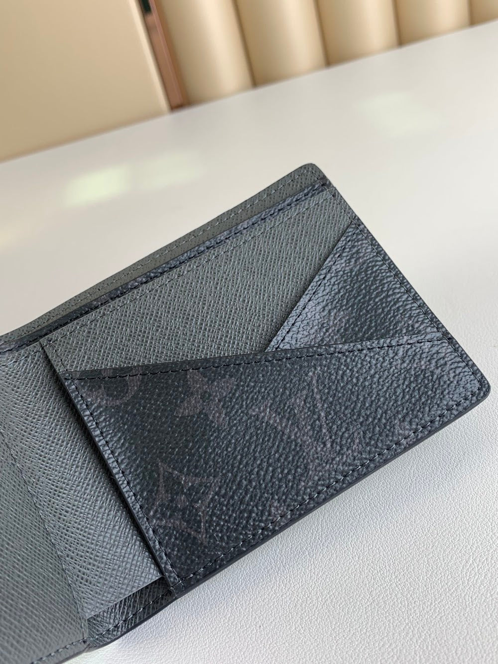 Anum Bags ln Luxury Bag --61126