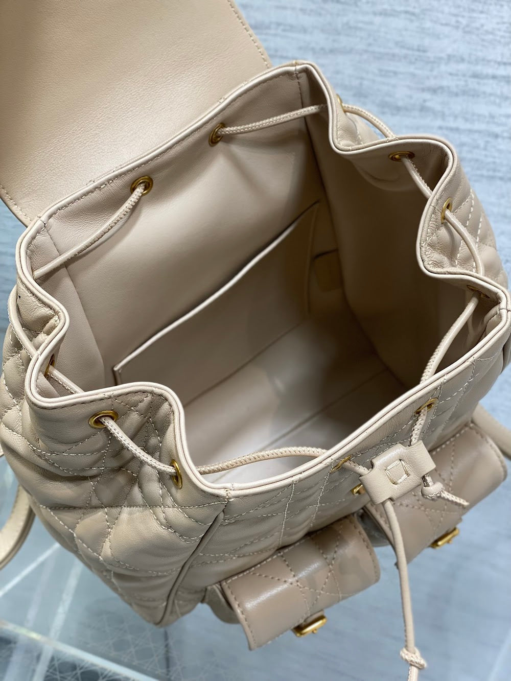 new-designer-premium-bags-nm16206