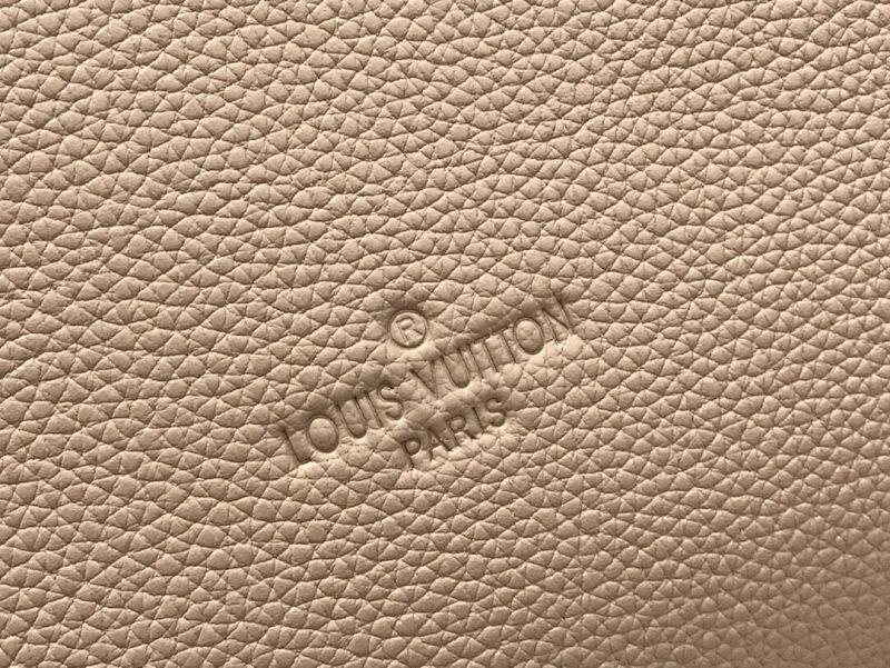 Anum Bags ln Luxury Bag --57906
