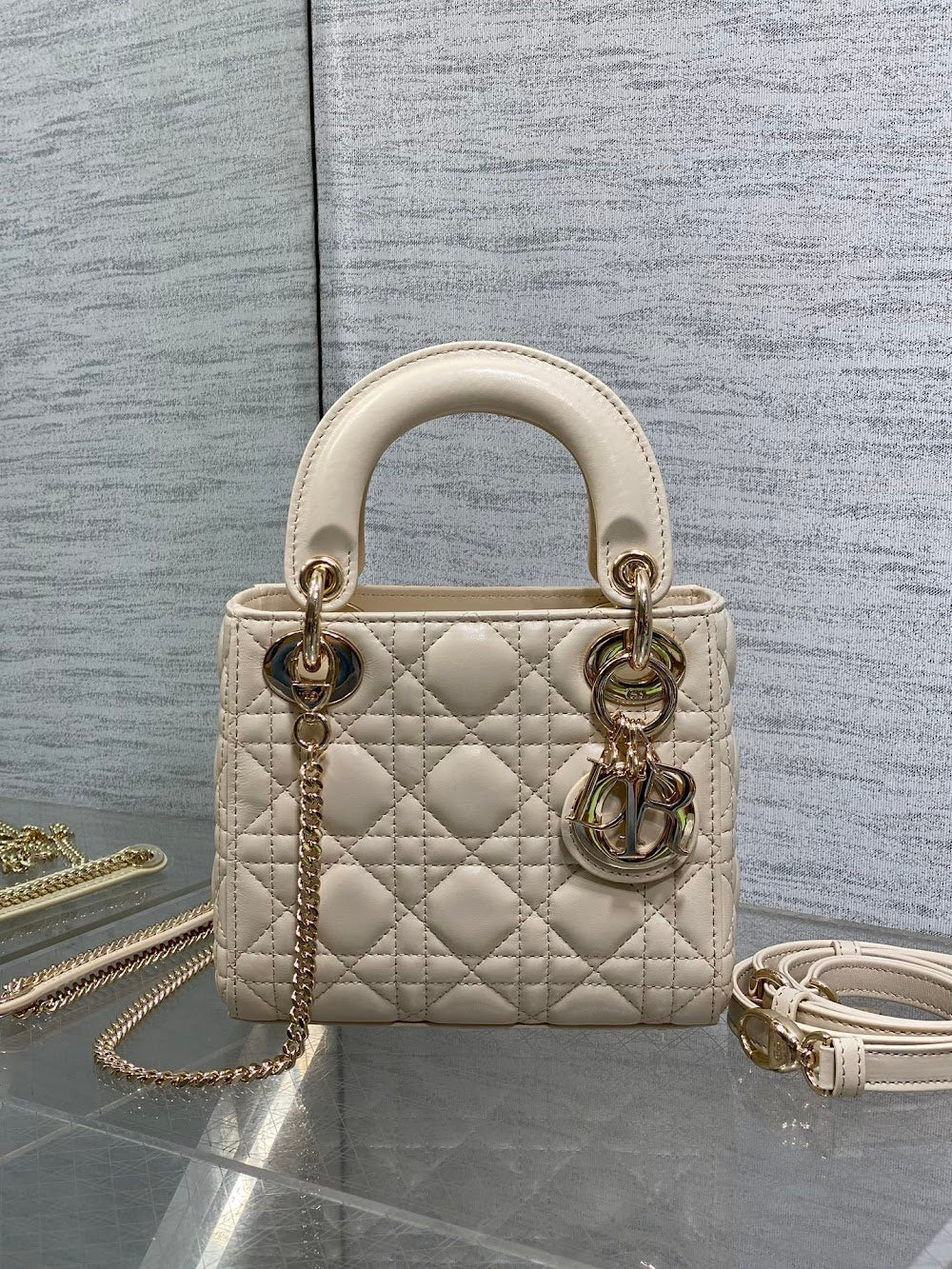 new-luxury-designer-bags-nm16616