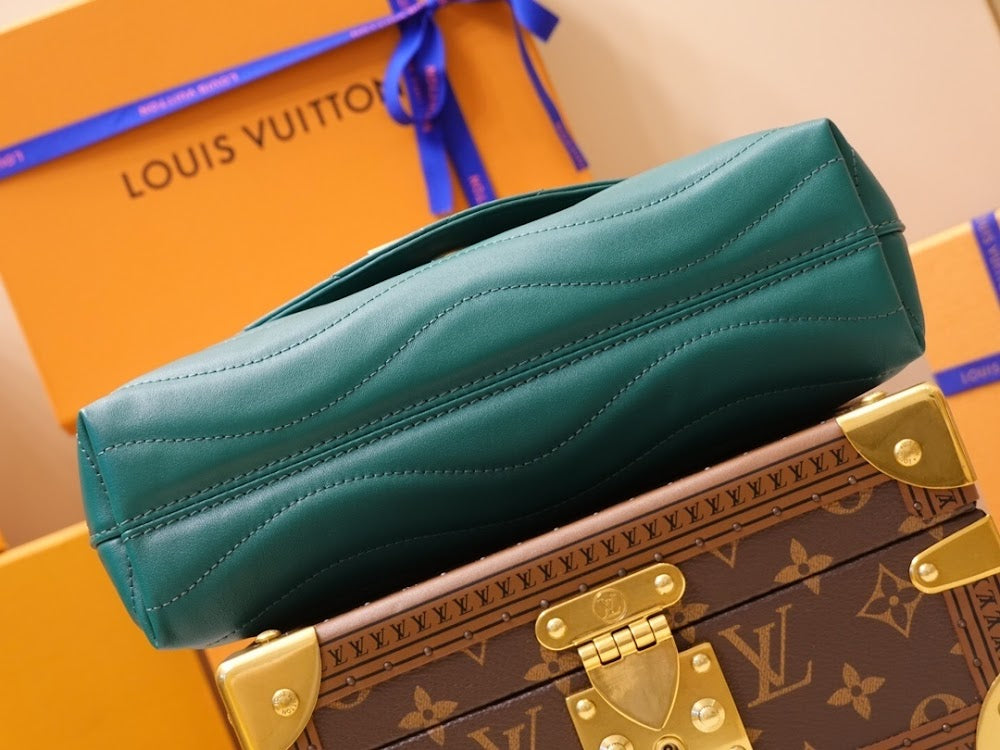 Anum Bags ln Luxury Bag --60201