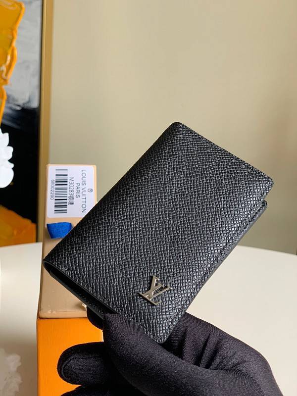 Anum Bags ln Luxury Bag --56715