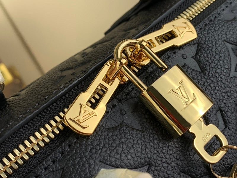 Anum Bags ln Luxury Bag --57609