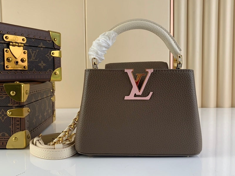 Anum Bags ln Luxury Bag --56317