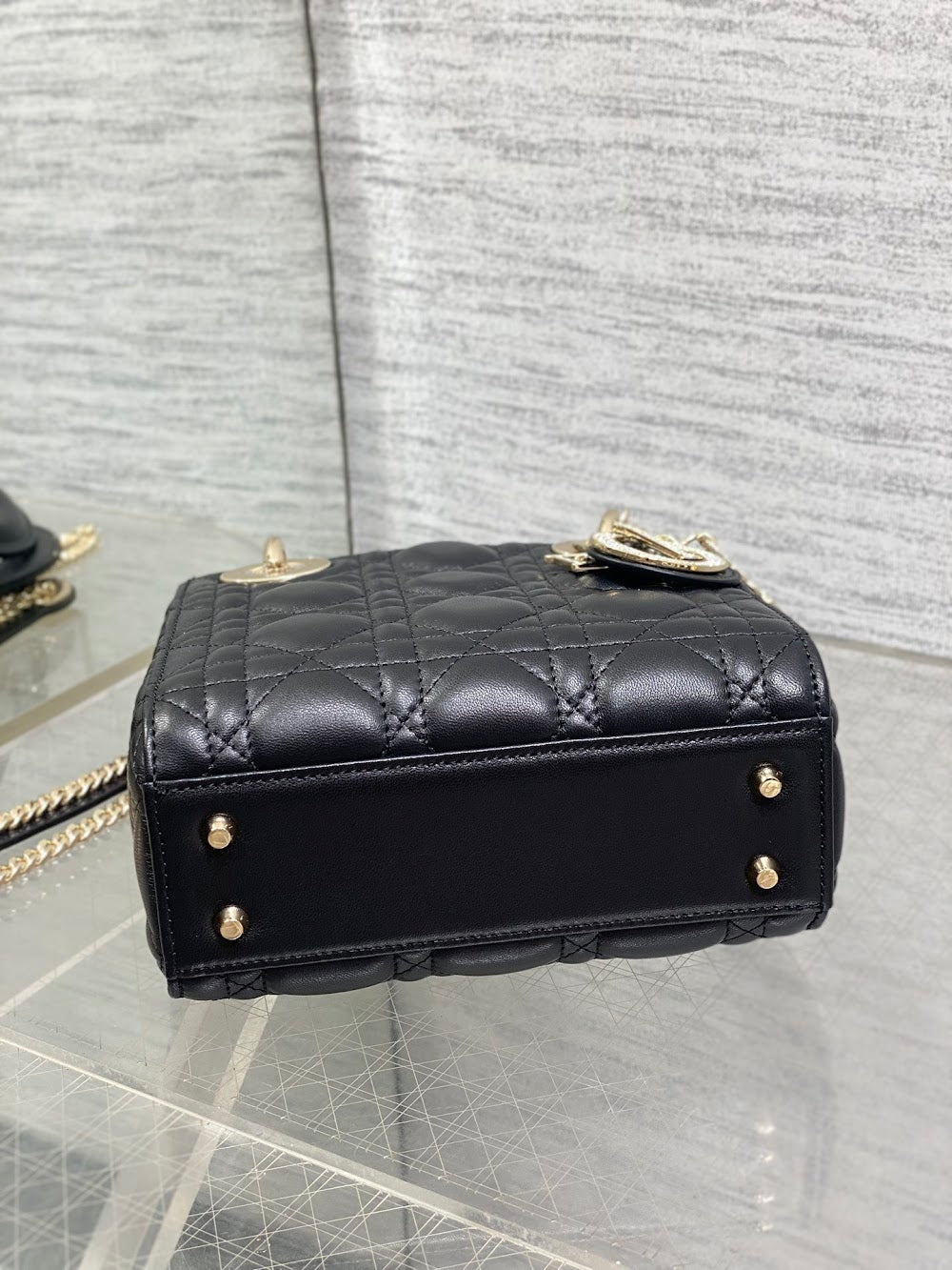new-designer-premium-bags-nm16308