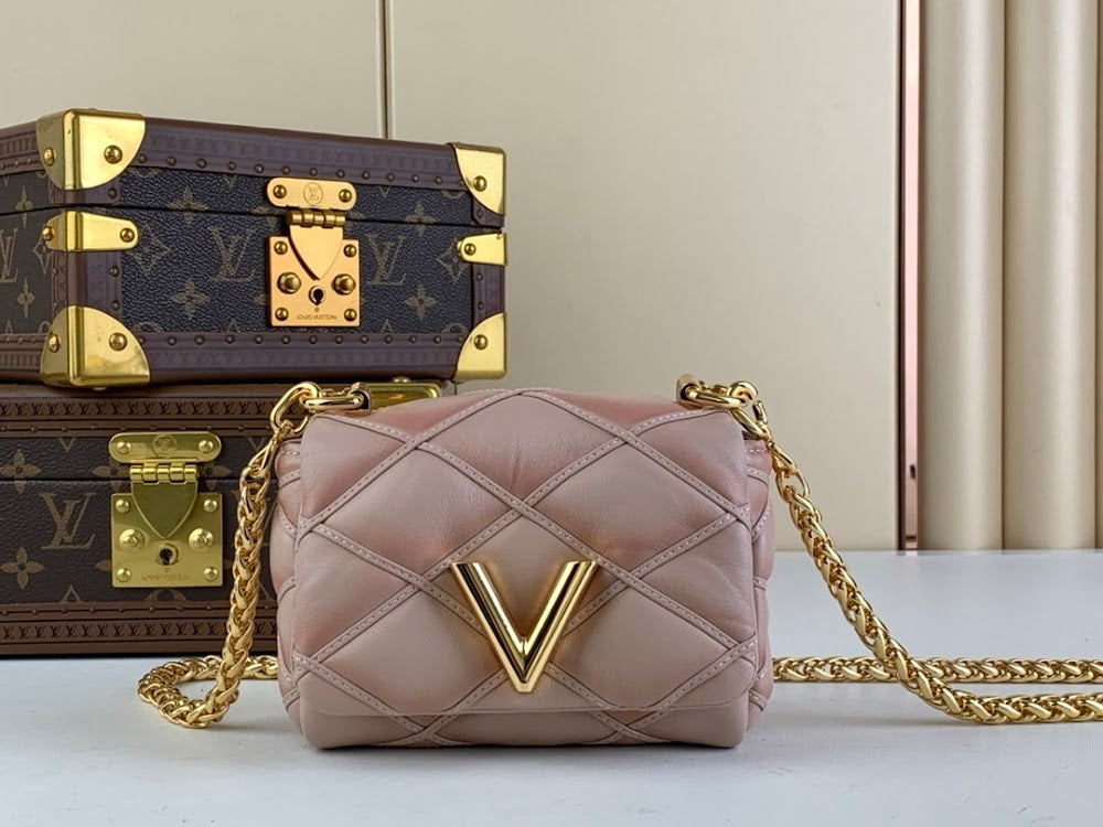 Anum Bags ln Luxury Bag --58403