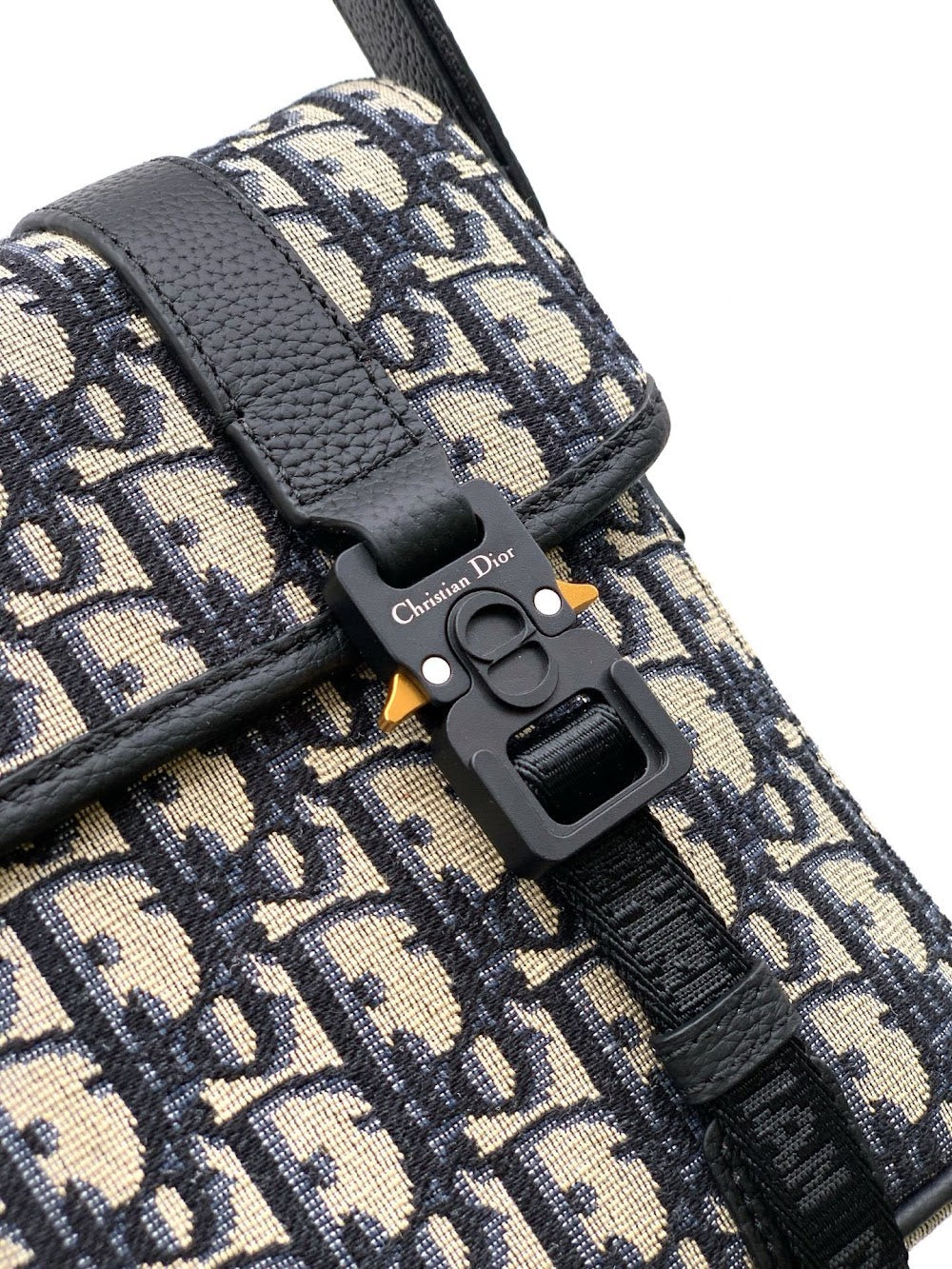 new-designer-premium-bags-nm16607