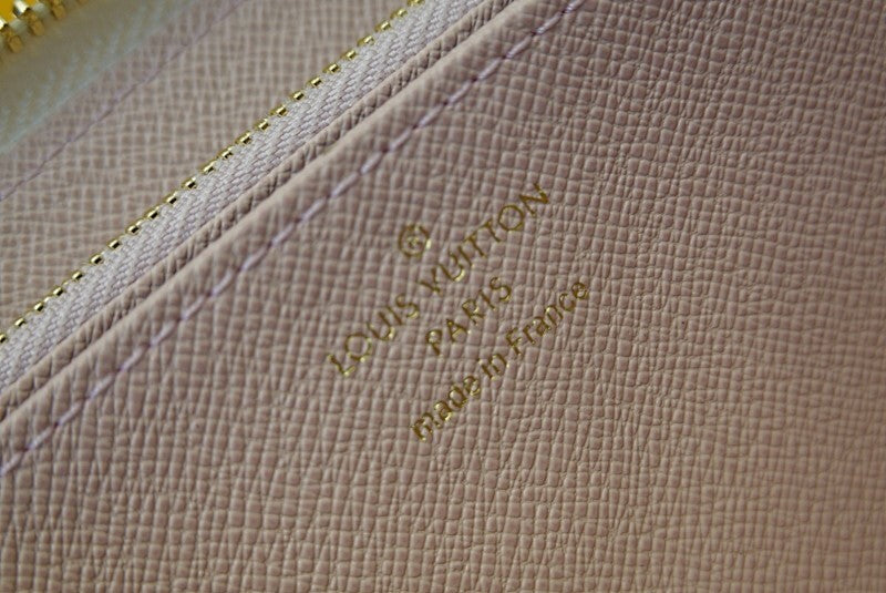 Anum Bags ln Luxury Bag --60237