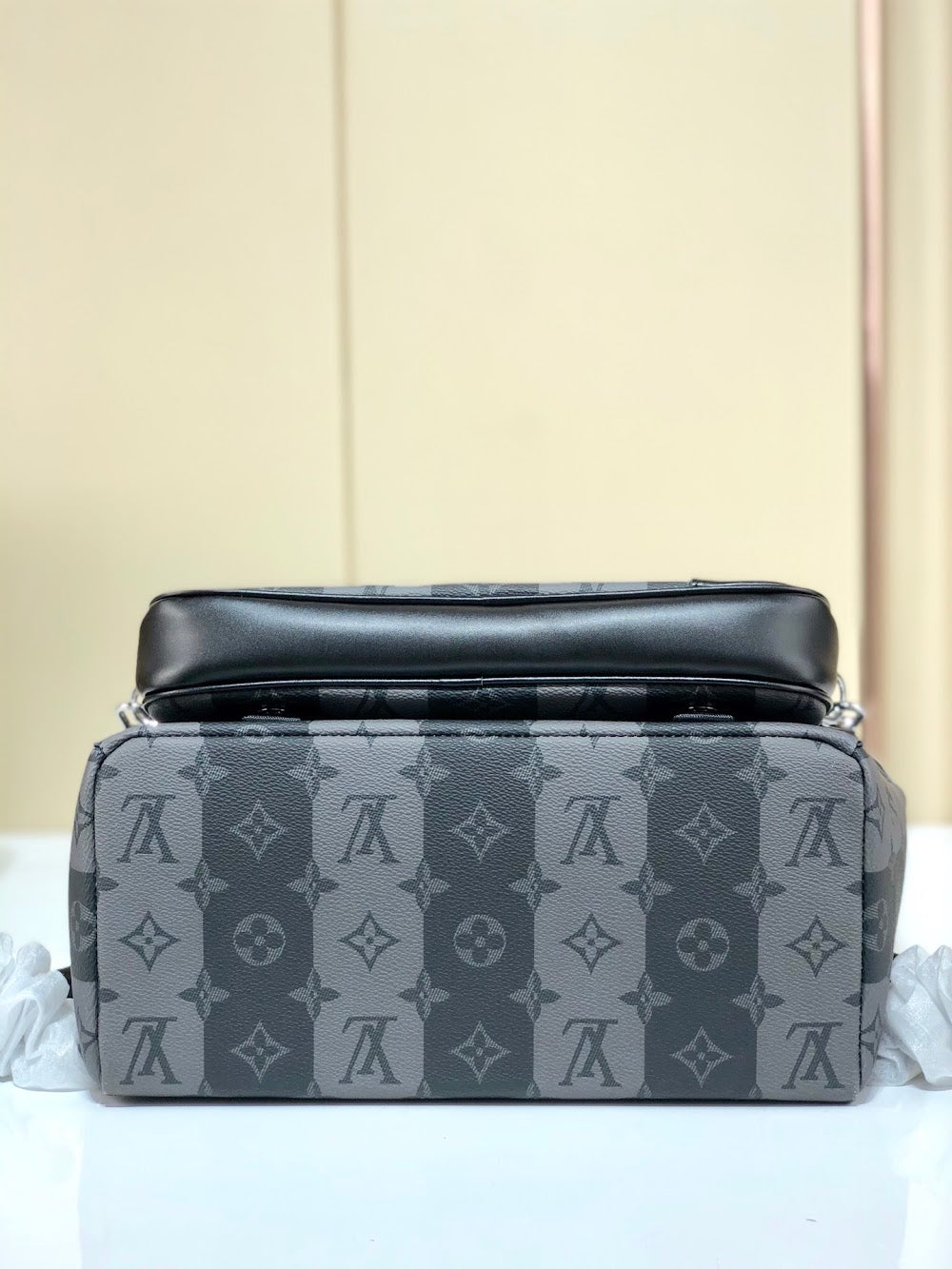 Anum Bags ln Luxury Bag --60688